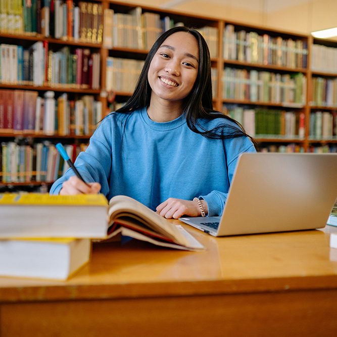 pexels-yan-krukau-8199555